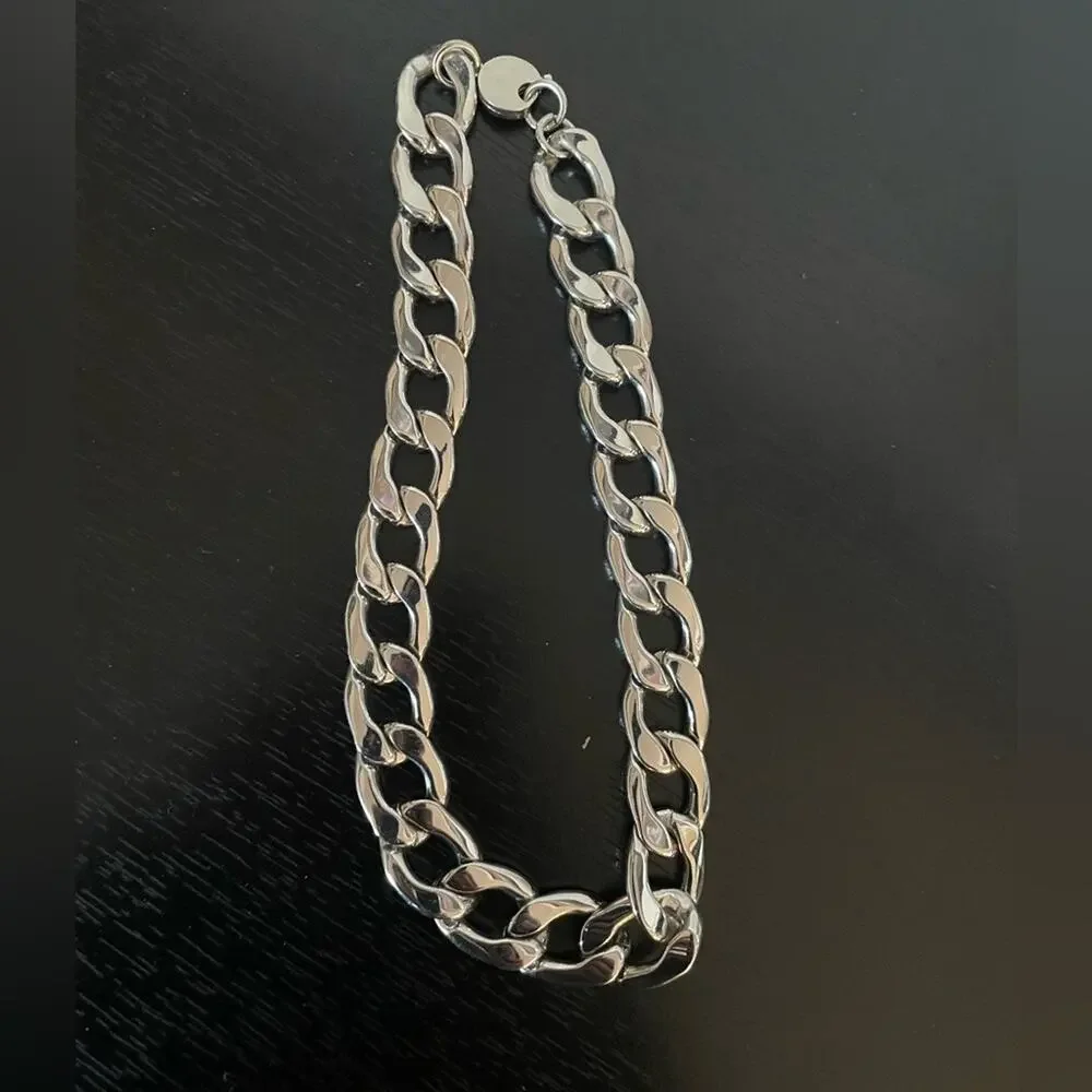 & Other Stories - Silver Chain Necklace - Picture 1 of 3